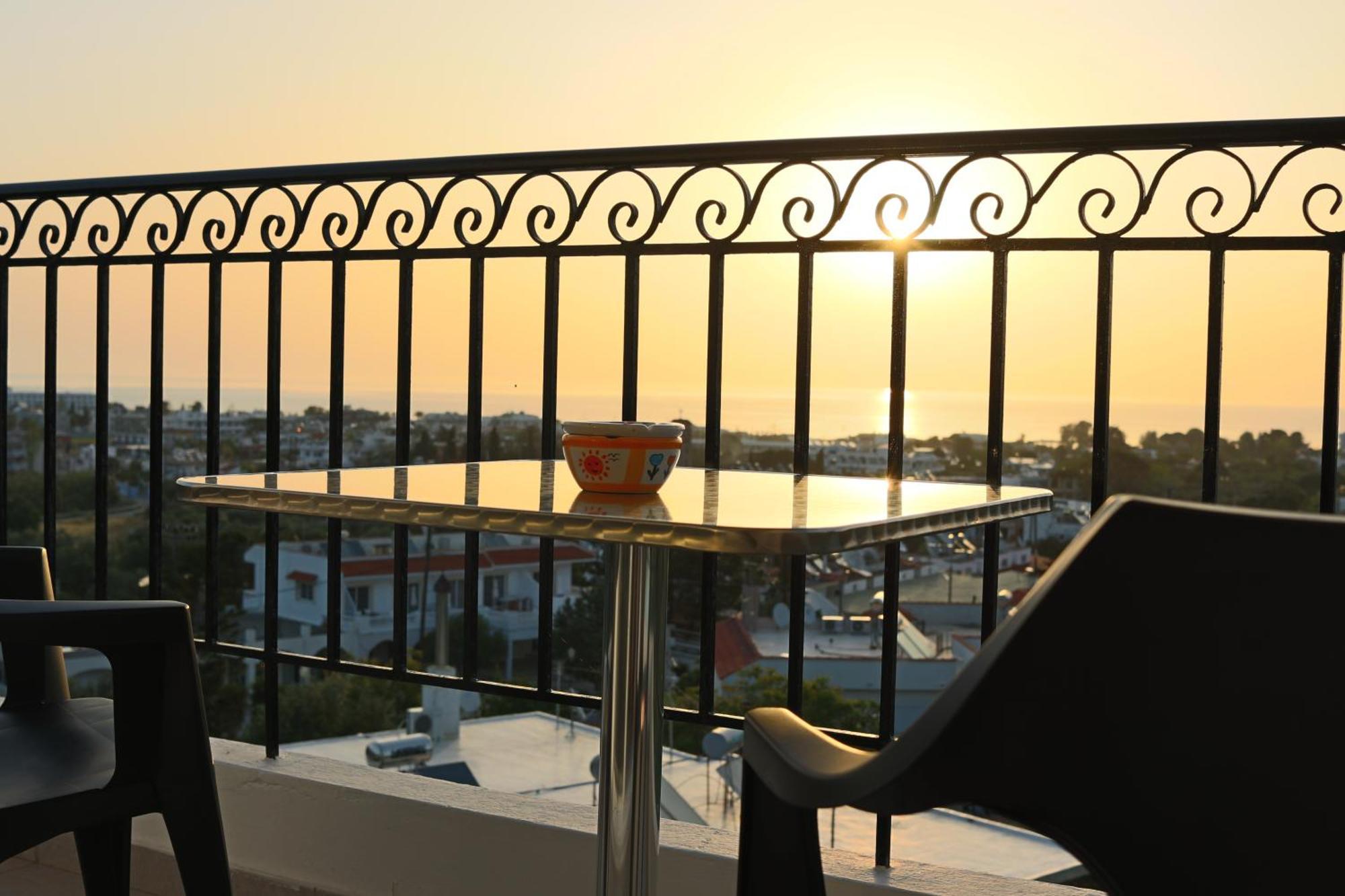 Planet View Apartment Faliraki Bagian luar foto